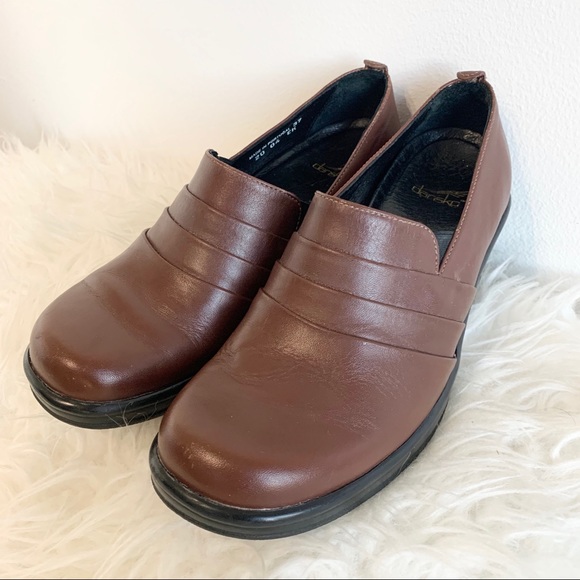 dansko business casual